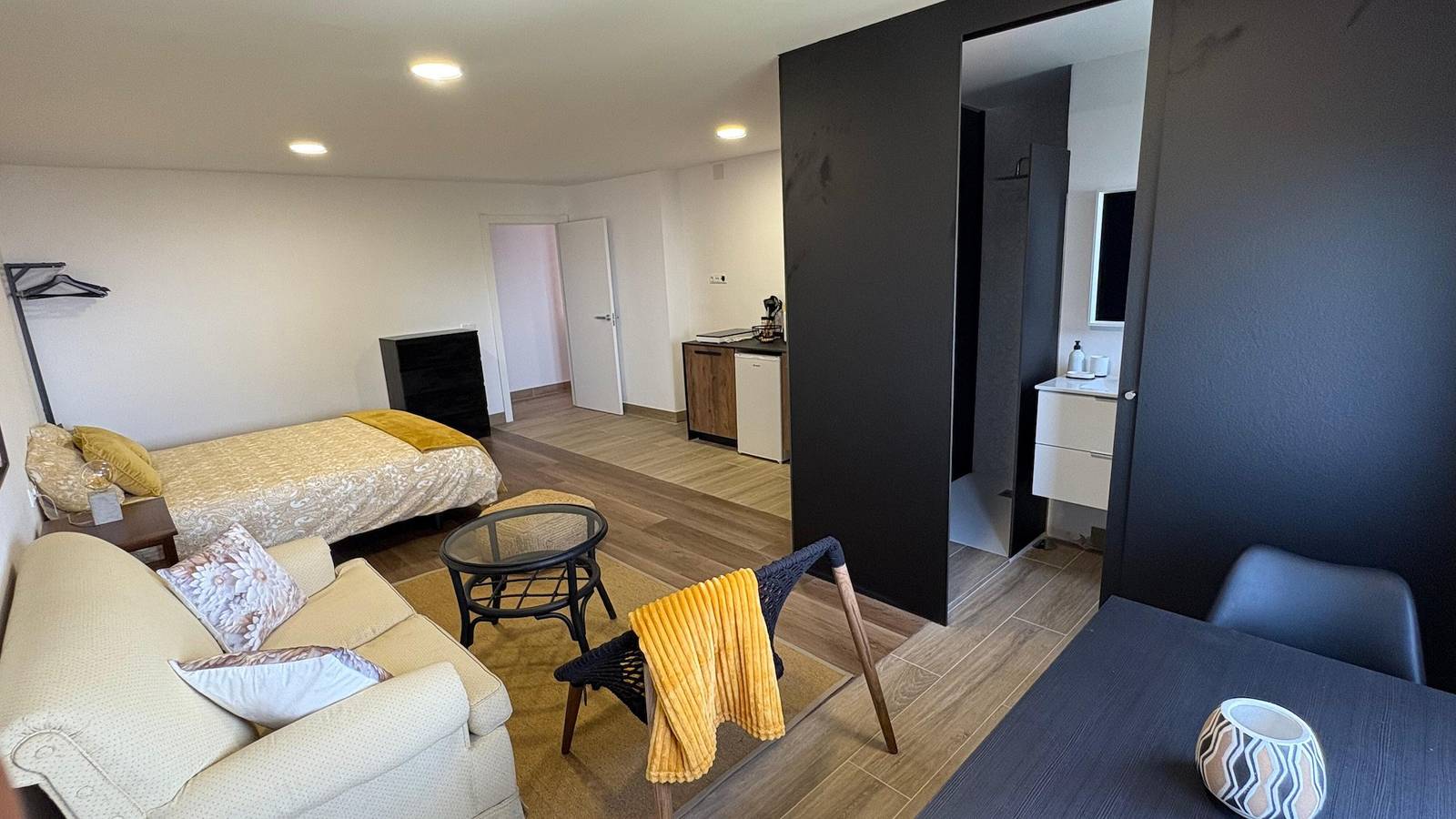 Apartment 2 5